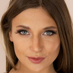 Talia Mint