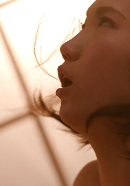 突然の訪問者!台所で縛られイラマチオ!変態覚醒のSMプレイに陶酔する若妻!?